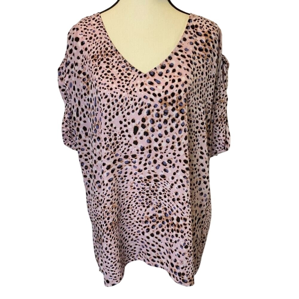 Cabi Seaside Pink Panther Top Blouse Women's Medium # 5980 Leopard Cinch Sleeve